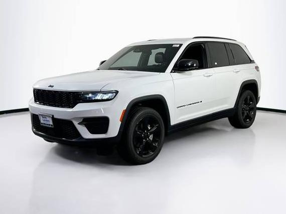 JEEP GRAND CHEROKEE 2022 1C4RJHAG6N8574240 image